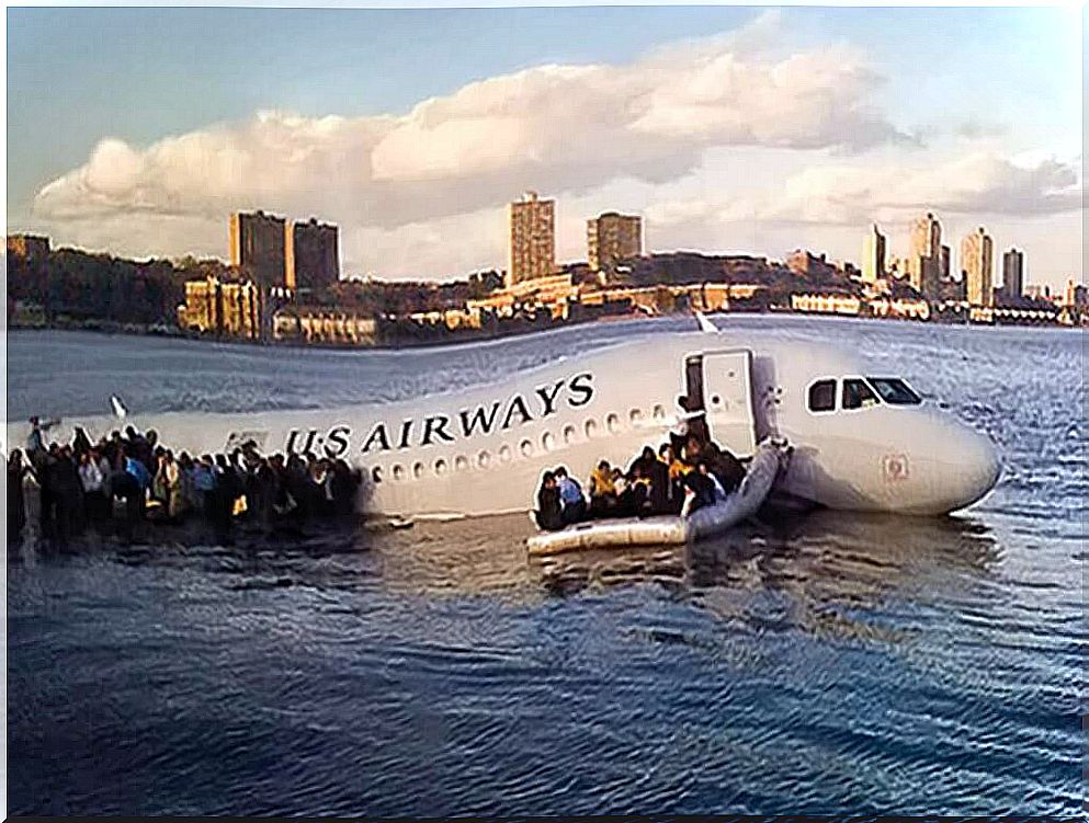 The miracle plane on the hudson river